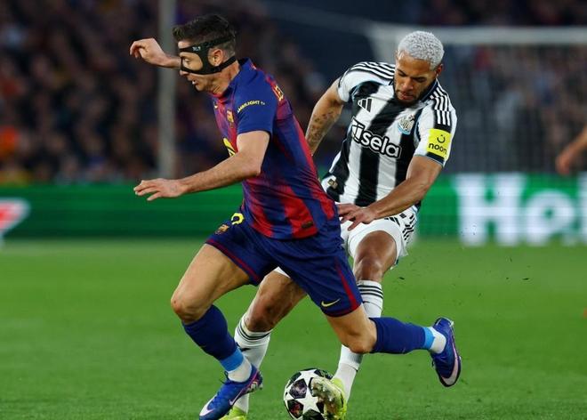 拉神狂造5球，萊萬雙響超梅西，巴薩7-2紐卡豪取16連勝創(chuàng)四大紀(jì)錄