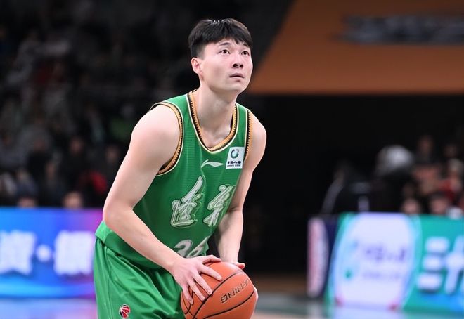 可惜！遼籃無緣7連勝，遼媒總結(jié)原因，雖敗猶榮，內(nèi)線短板成硬傷