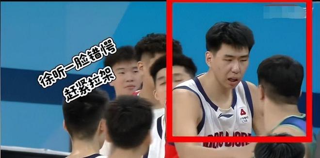 事情鬧大！趙睿事件重演，國手遭3人怒噴，救護車到位，得開罰單