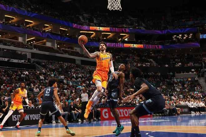 黃蜂18記三分雙殺大勝灰熊 三球29+7三分米勒22+5三分