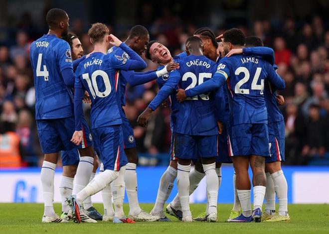 斯基拉：切爾西高層對(duì)羅塞尼爾并不滿意，若無(wú)緣歐冠可能換帥