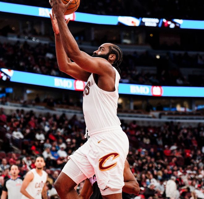 拒絕29分逆轉(zhuǎn)！騎士涉險擊敗公牛 哈登36+9+7+7三分一錘定音