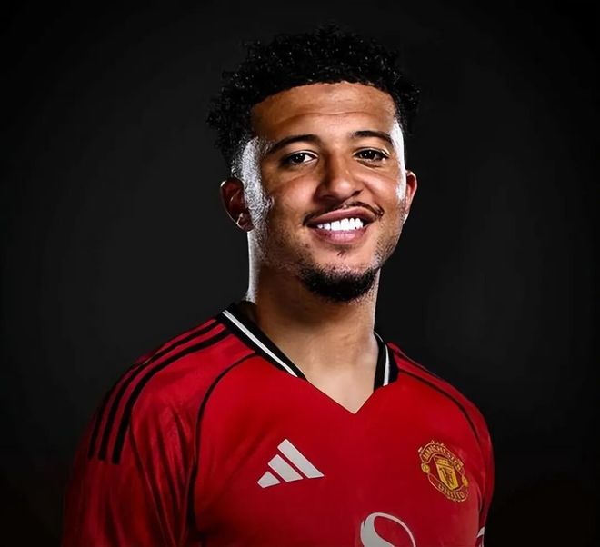 曼聯(lián)大水貨的歸途：從失意人到多特“救星”，傷仲永能否重演童話