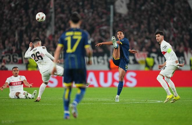 德甲：霍芬海姆主場強勢，沃爾夫斯堡能否走出低谷？