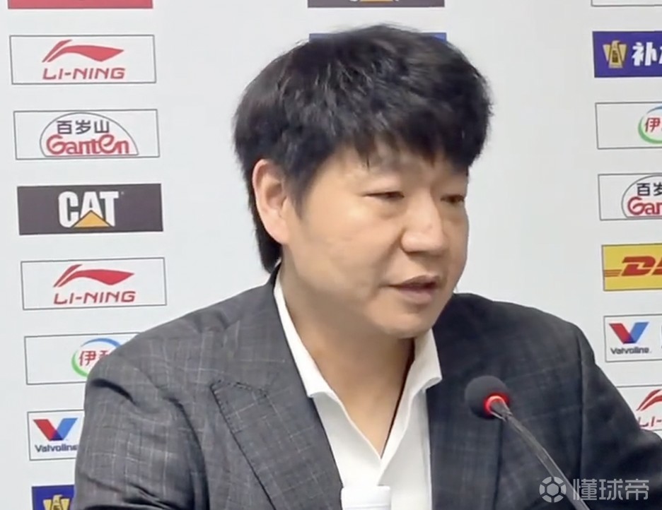 邱彪：四川隊(duì)如此困難依然展現(xiàn)了拼搏精神，向他們表示致敬