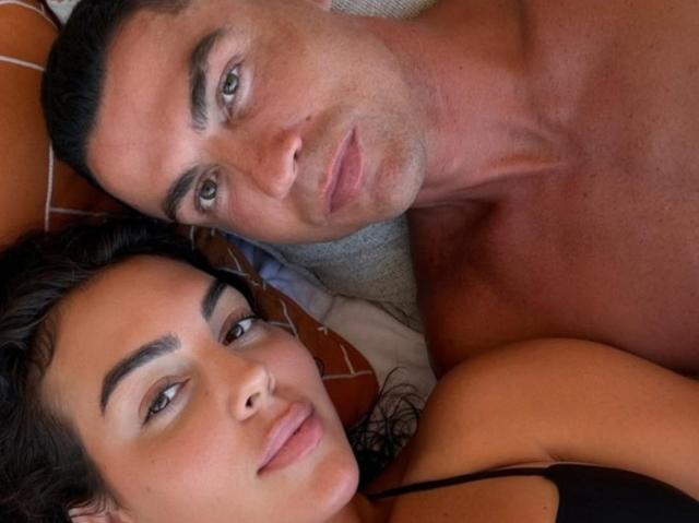 C羅喬治娜一張照片狂曬1.4億，網(wǎng)友：貧窮限制了我的想象力