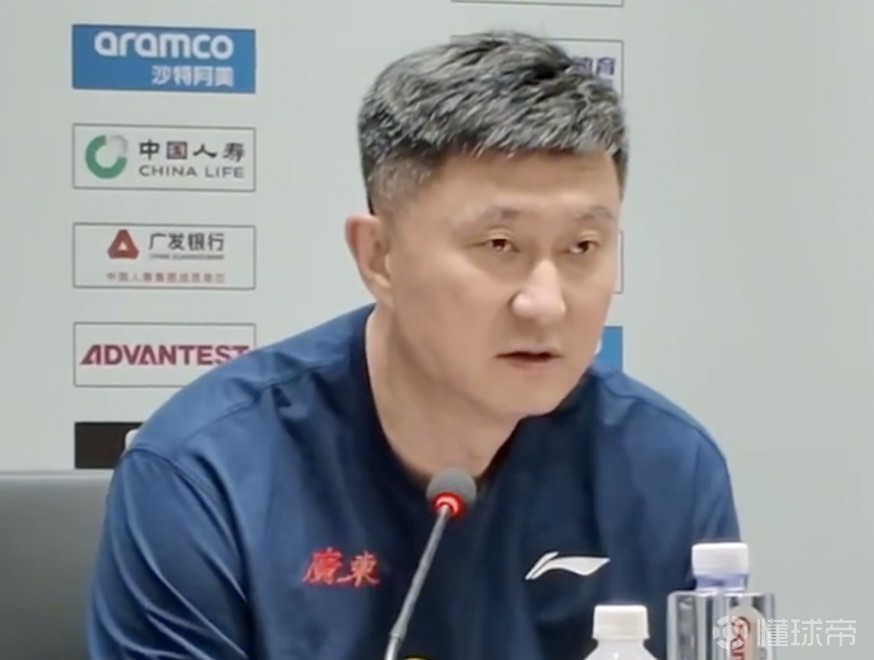 是否會(huì)給陳家政更多的出場(chǎng)時(shí)間？杜鋒：那把誰換下來合適呢？