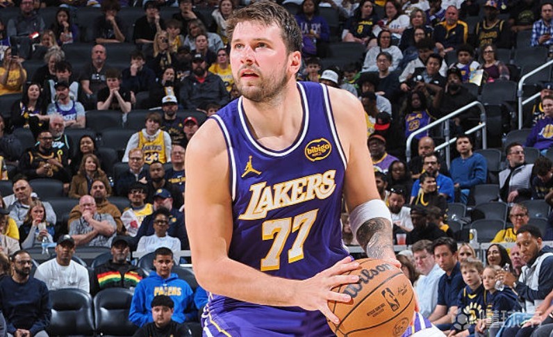 不可阻擋，東契奇30中15高效砍43分6板7助&近11場(chǎng)場(chǎng)均39.5分