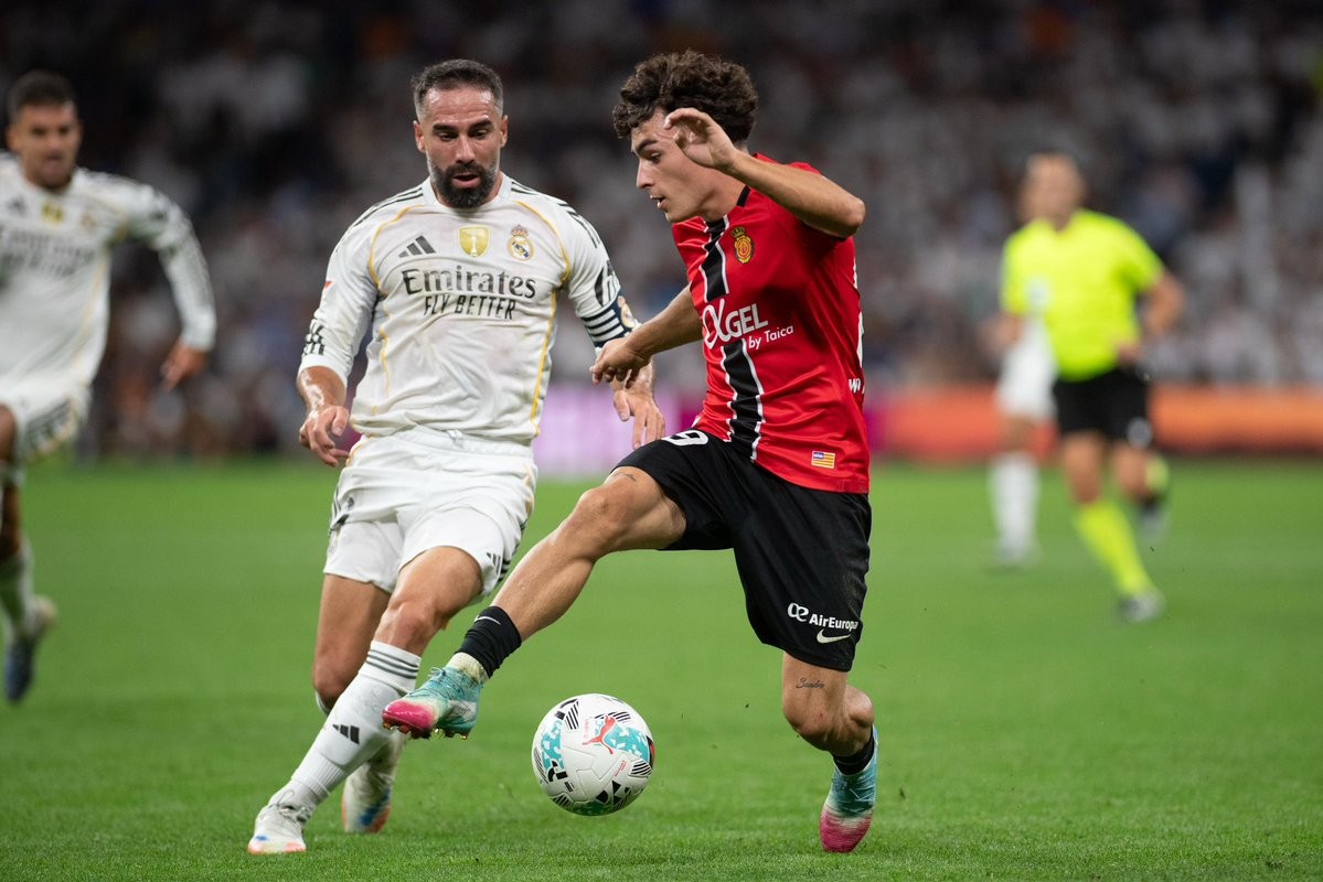 每體：巴薩拒絕3000萬買拉師傅，可能1200-1500萬回購比爾希利