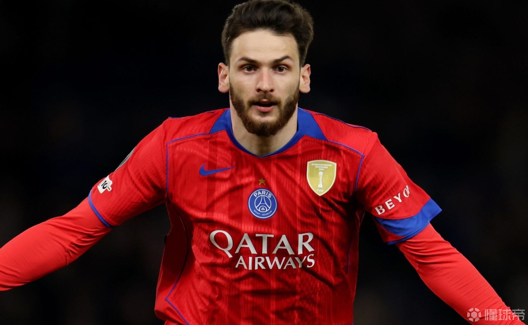 天空體育：阿森納有意KK7和戈登，也在關(guān)注托納利&安德森