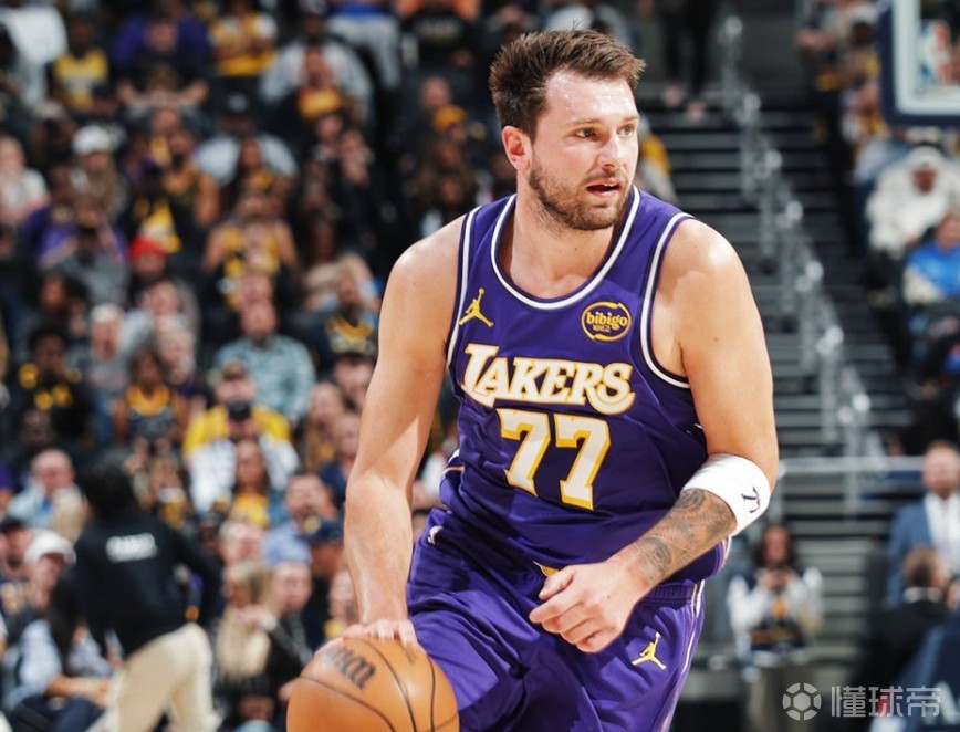 自86年喬丹以來，東契奇是NBA連續(xù)6個客場場均得分40+第一人