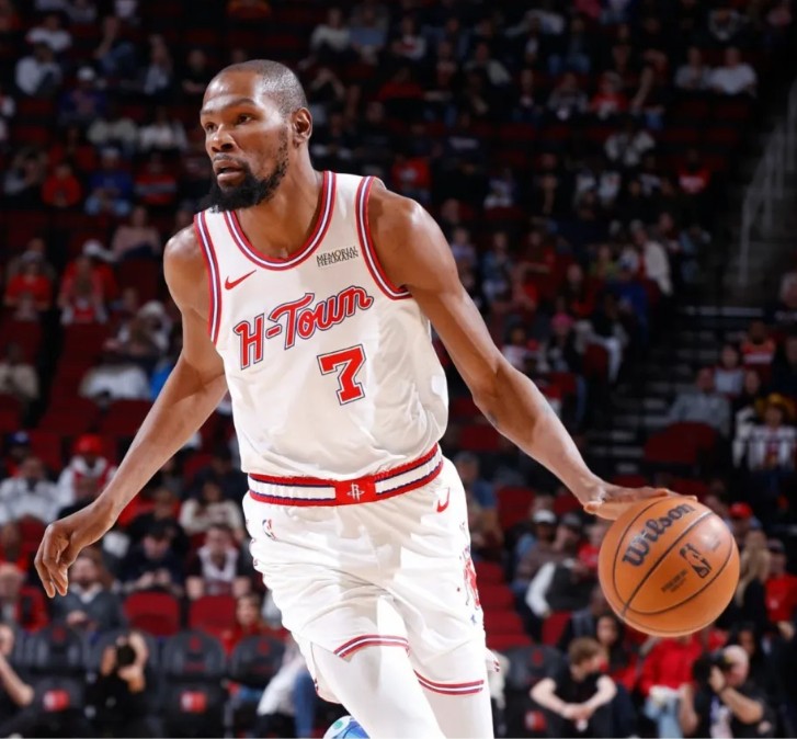 低開高走里程悲，杜蘭特22中9空砍30分8助，加時(shí)絕平兩罰不中