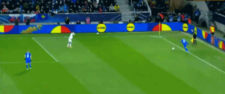 半場：斯洛伐克2-1科索沃，瓦連特、哈拉斯林破門