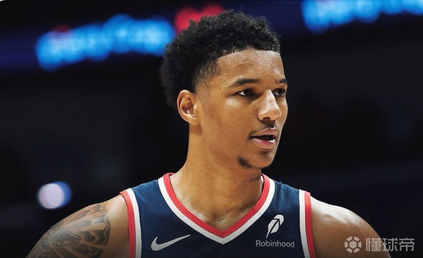 奇才落選秀里斯26分17板創(chuàng)NBA紀(jì)錄，生涯前6場(chǎng)60板比肩奧尼爾
