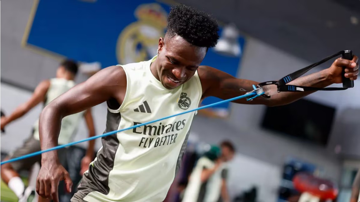 馬卡：體能數(shù)據(jù)證明維尼修斯無球跑動出色，教練組對此滿意