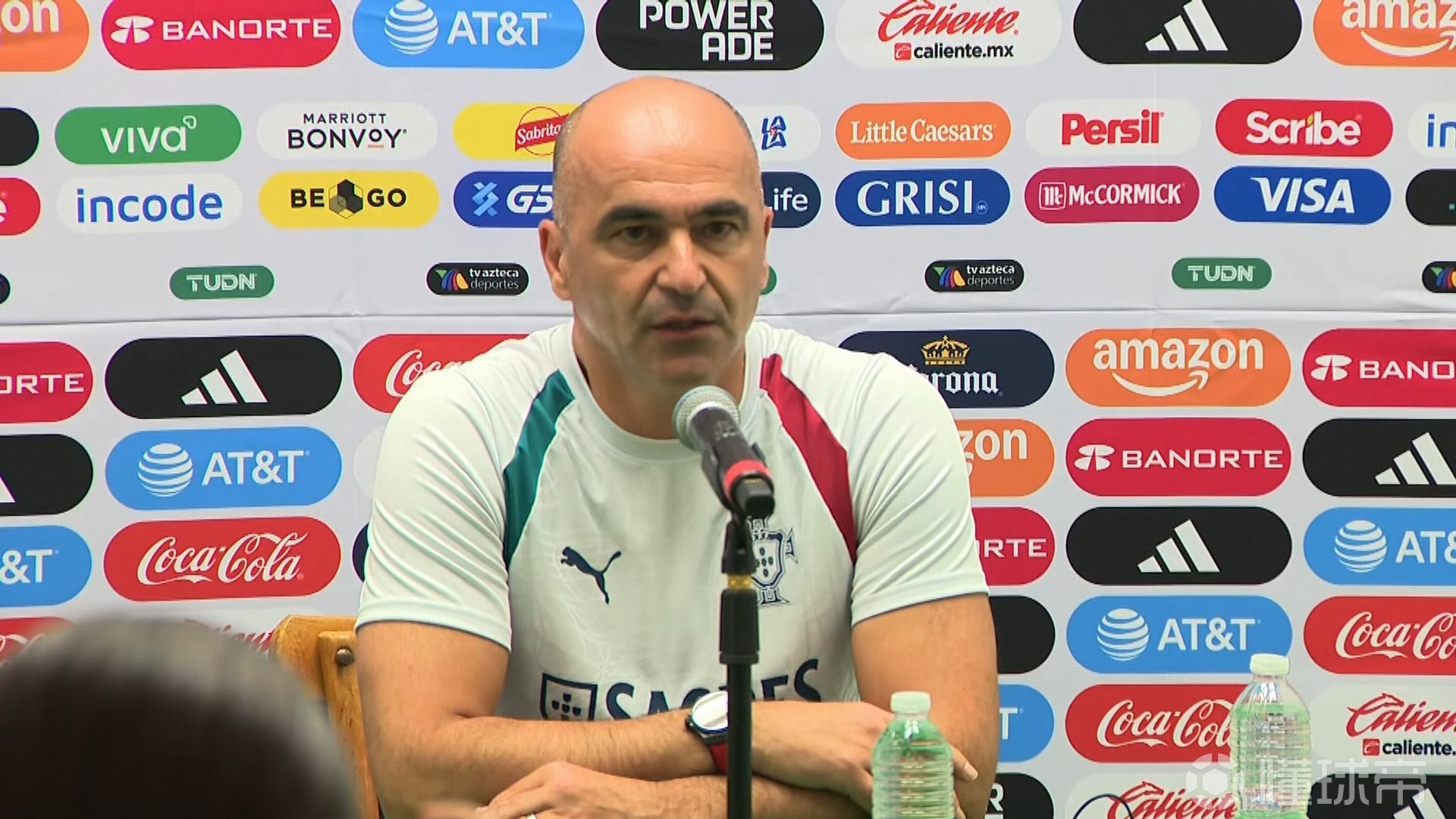 馬丁內(nèi)斯：我們選前鋒很看重功能性，保利尼奧自己掙來(lái)了機(jī)會(huì)