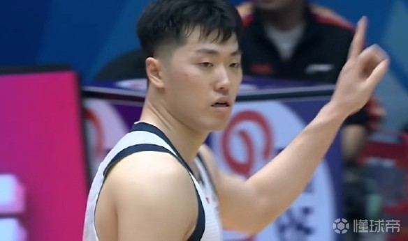 躺贏？張皓嘉出場(chǎng)37分44秒，5中1僅得到2分&正負(fù)值+49最高