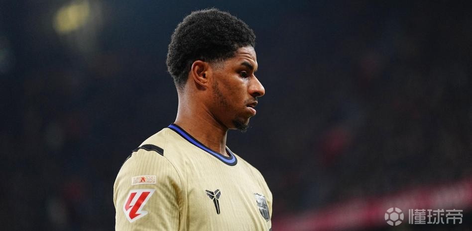 世體：拉菲尼亞受傷，拉什福德迎來(lái)證明自己值得被買(mǎi)斷的機(jī)會(huì)