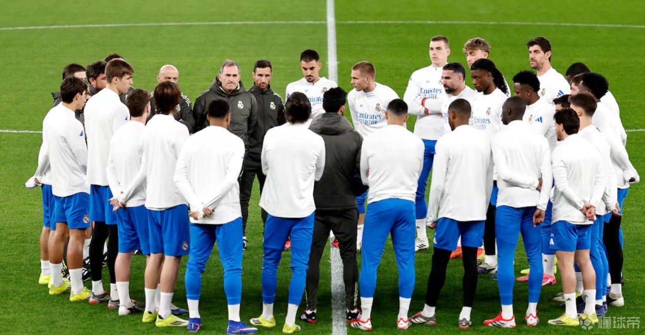 阿斯：阿韋洛亞已執(zhí)教皇馬75天，維尼修斯得意馬斯坦托諾失意